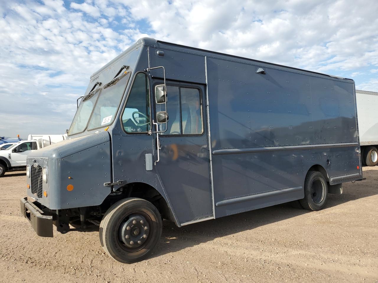 Lot #3302663007 2020 FREIGHTLINER CHASSIS M