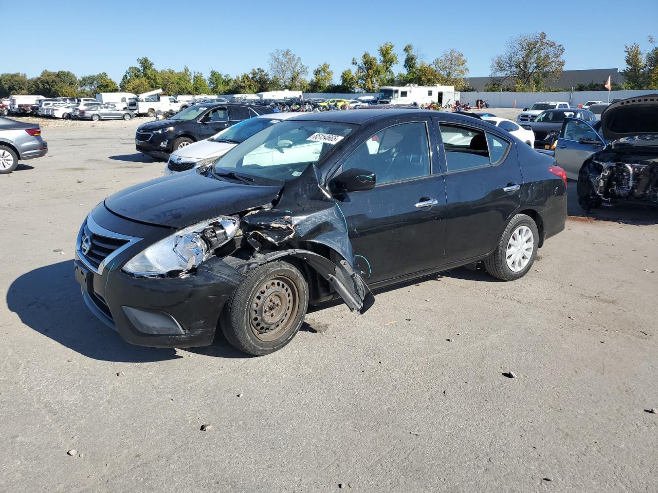 NISSAN VERSA S