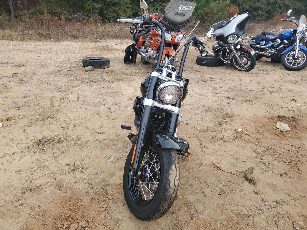 Lot #3286525164 2019 HARLEY-DAVIDSON FLSL