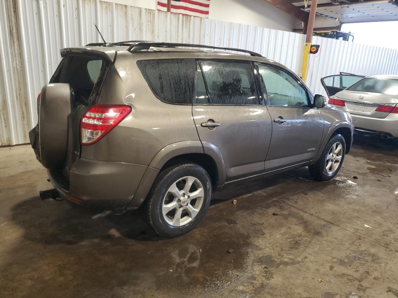 TOYOTA RAV4 LIMITED