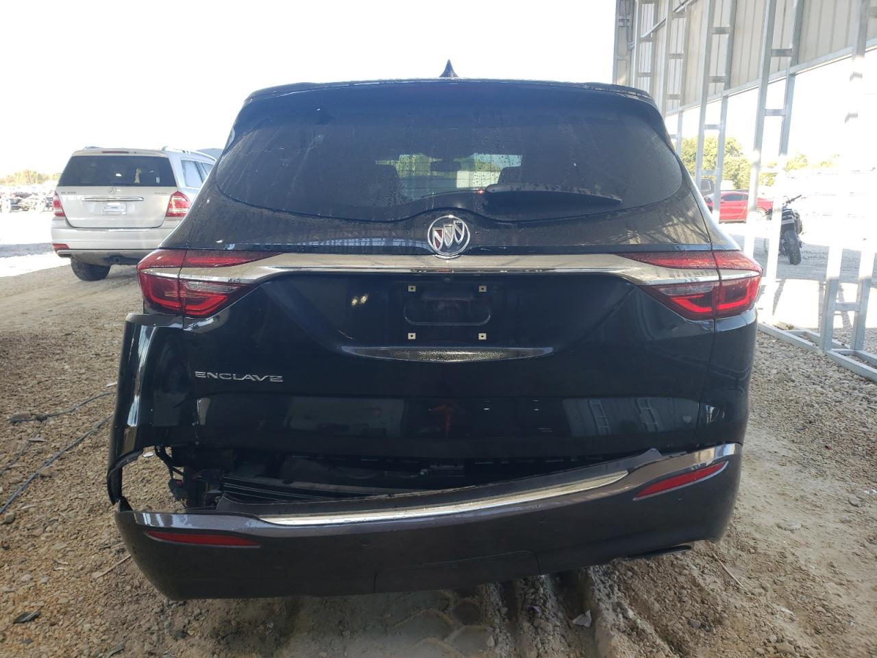 BUICK ENCLAVE ESSENCE