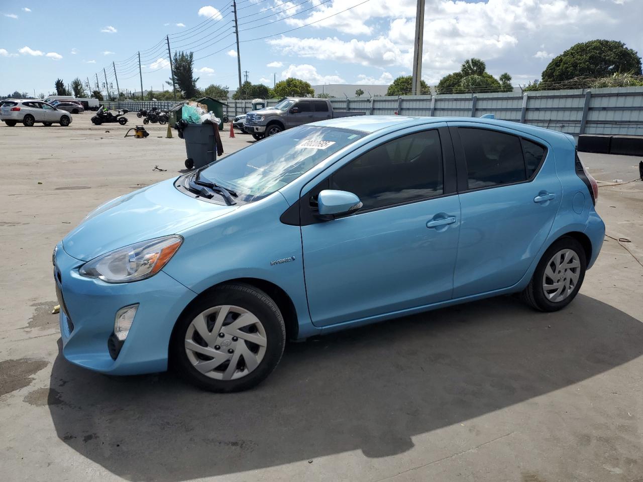 TOYOTA PRIUS C