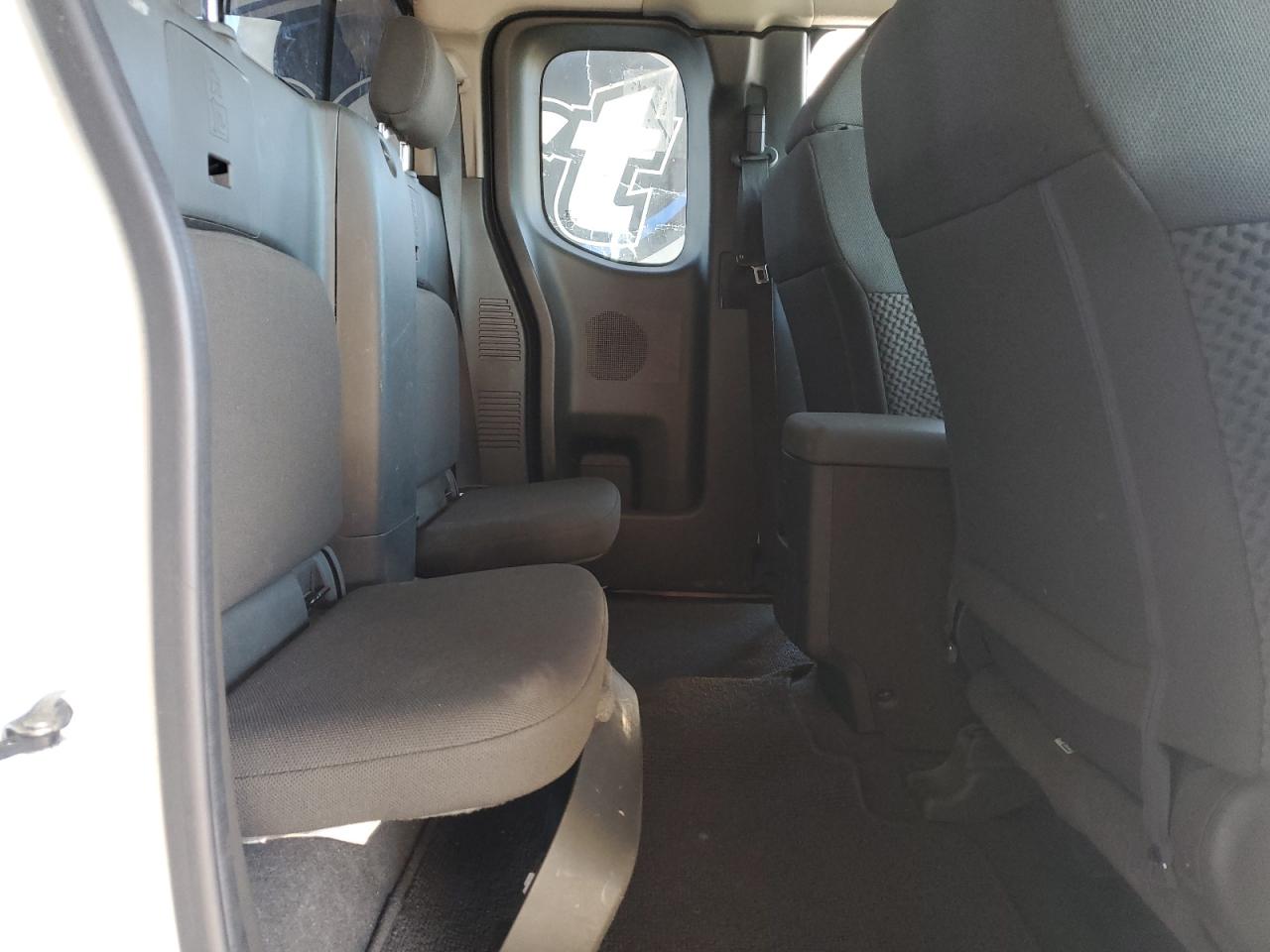 Lot #3308521610 2019 NISSAN FRONTIER S