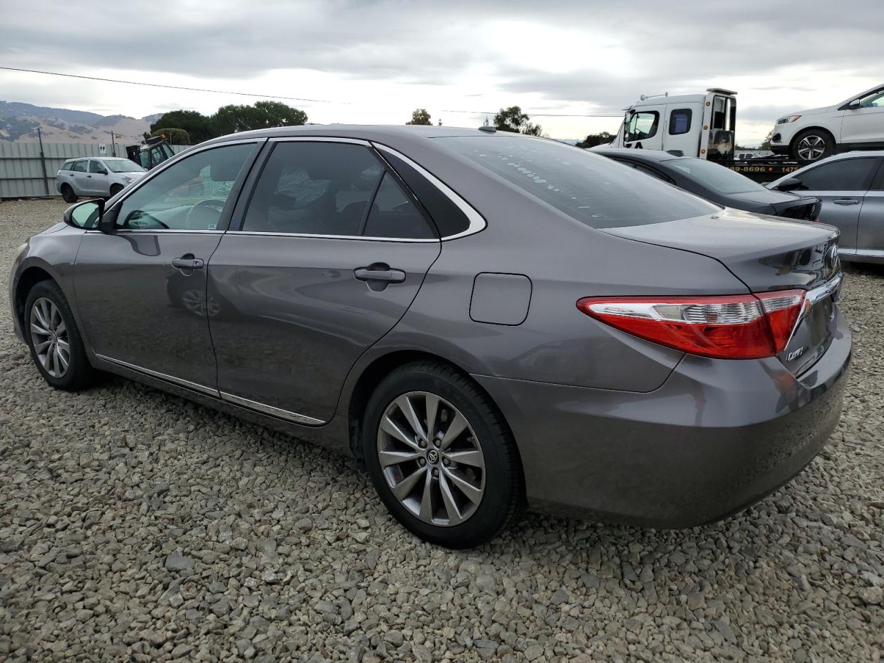 TOYOTA CAMRY LE