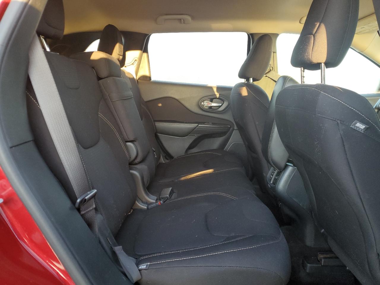 JEEP GRAND CHEROKEE LATITUDE