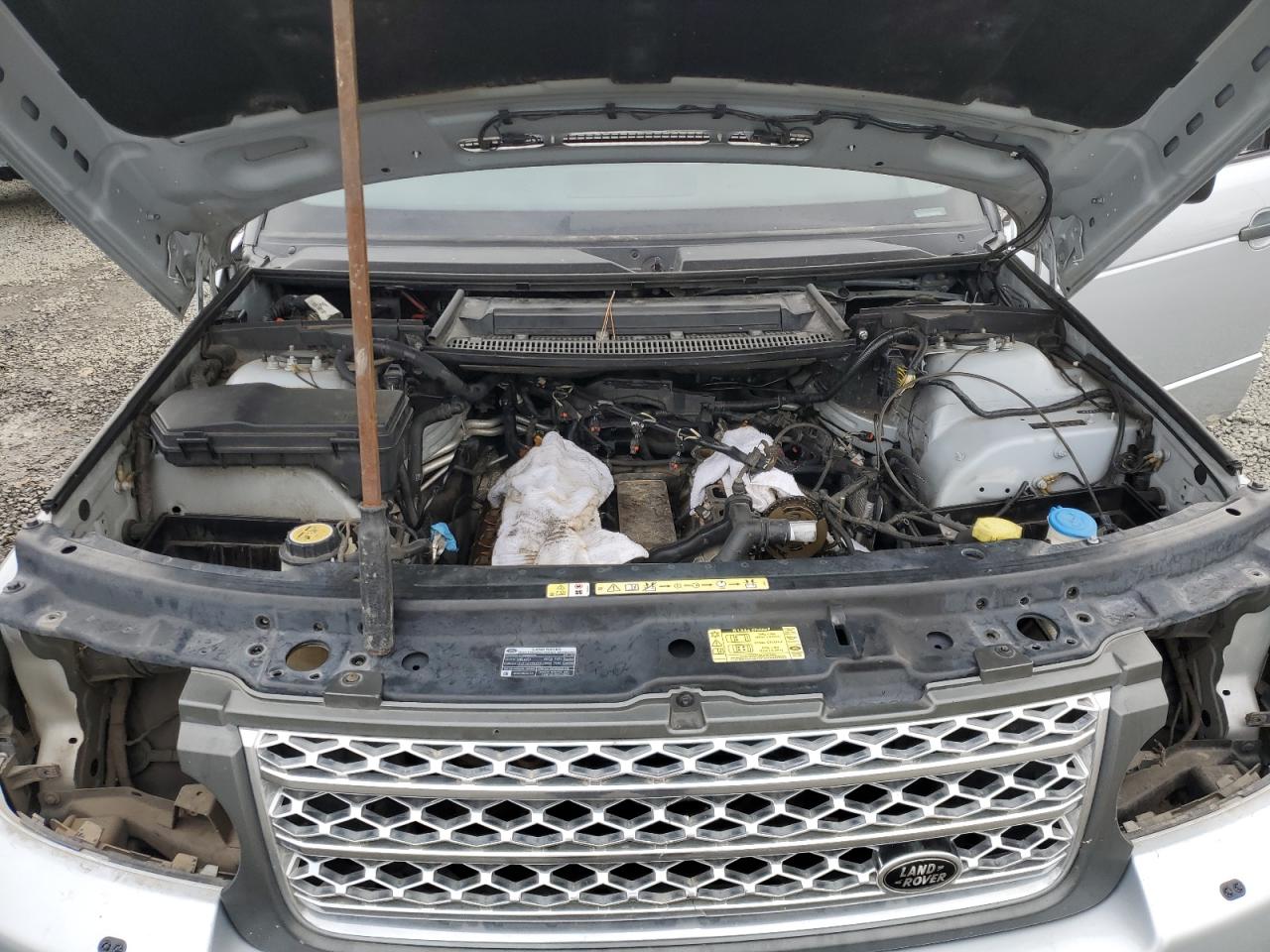 LAND ROVER RANGE ROVER HSE LUXURY