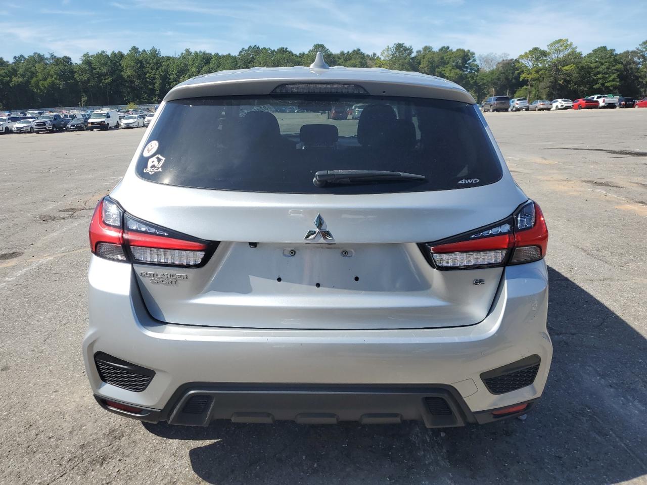 MITSUBISHI OUTLANDER ES