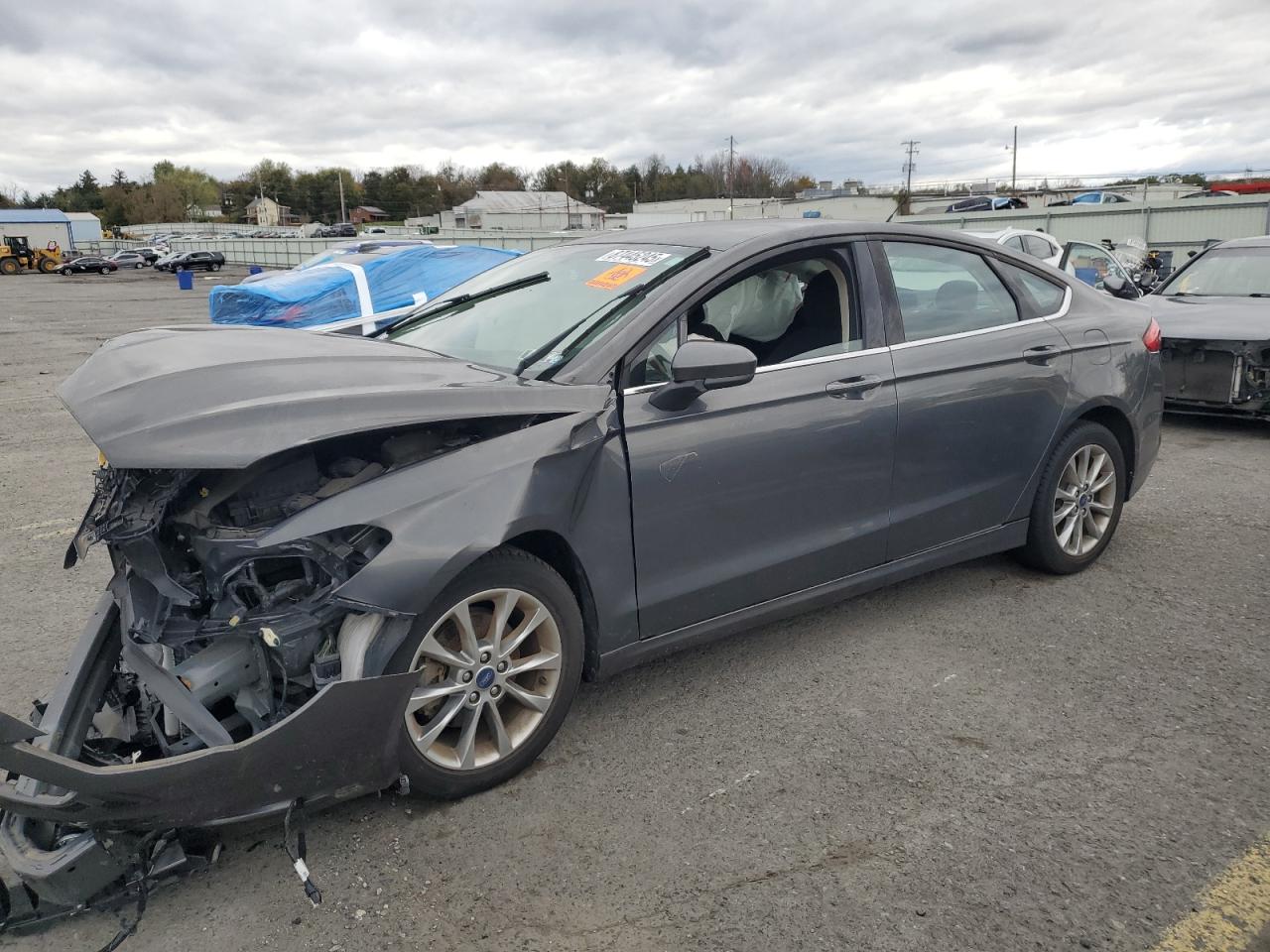Lot #3301603728 2017 FORD FUSION SE