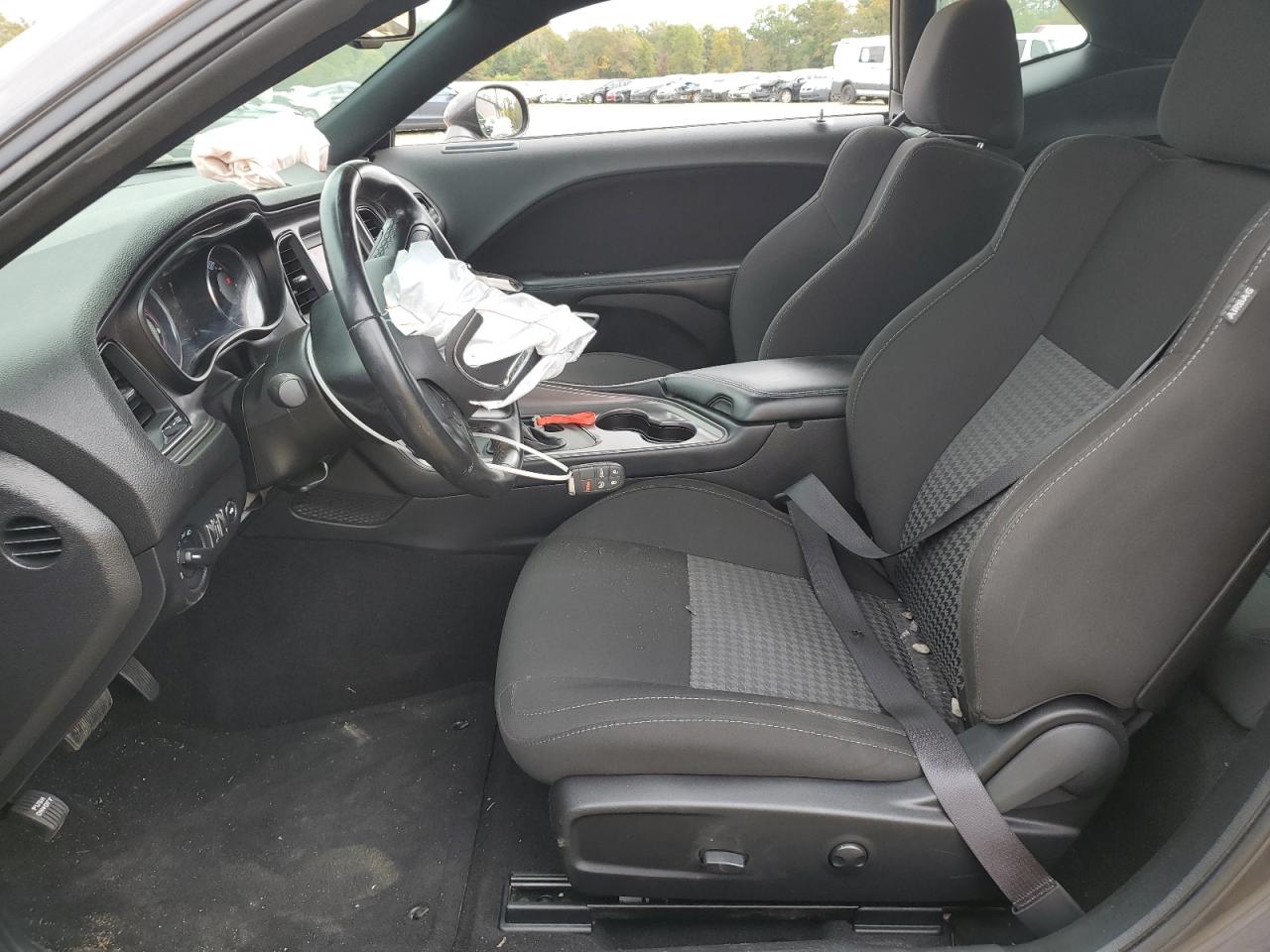 Lot #3310396953 2023 DODGE CHALLENGER