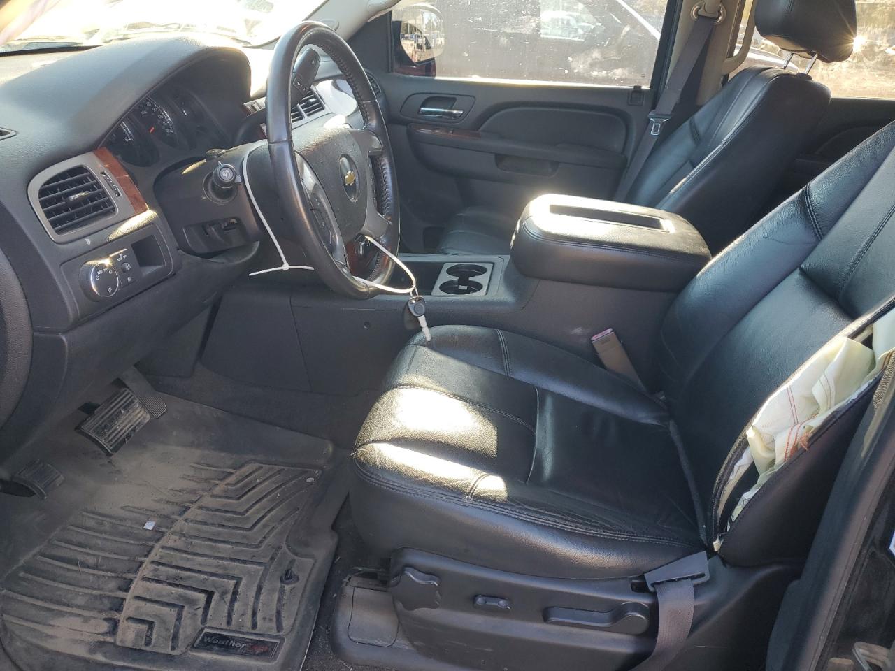 CHEVROLET TAHOE C1500 LT