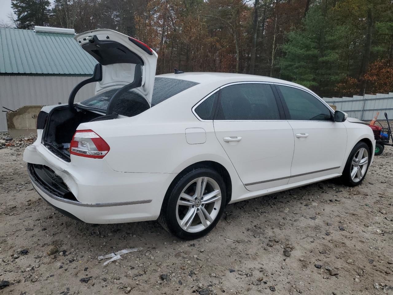 VOLKSWAGEN PASSAT SEL