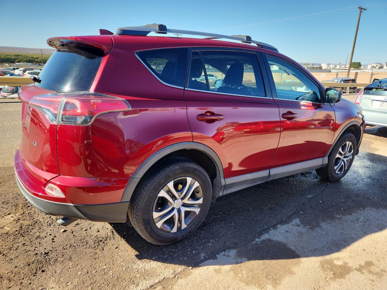 TOYOTA RAV4 LE