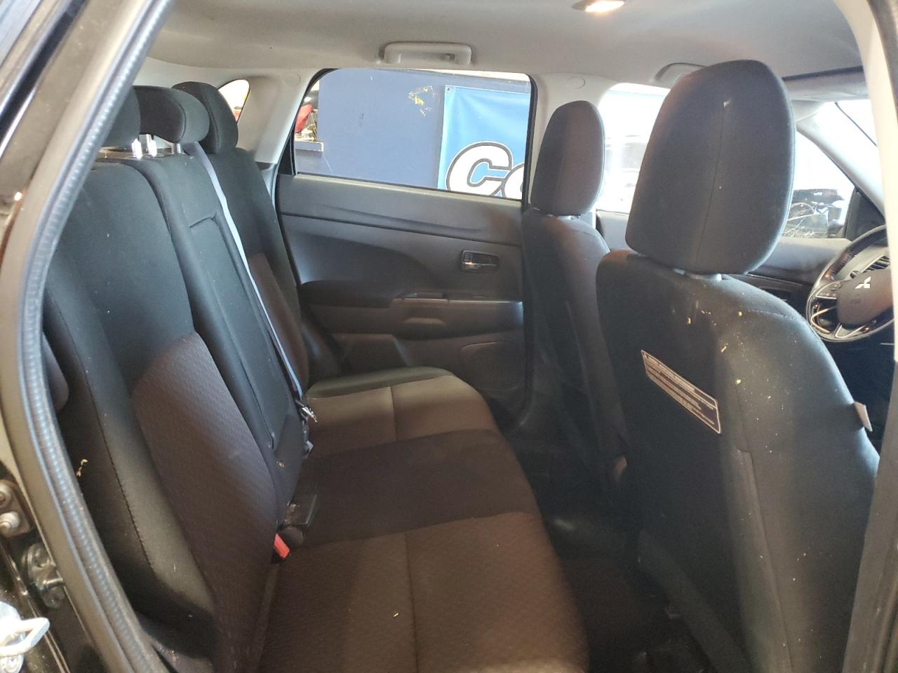 MITSUBISHI OUTLANDER ES