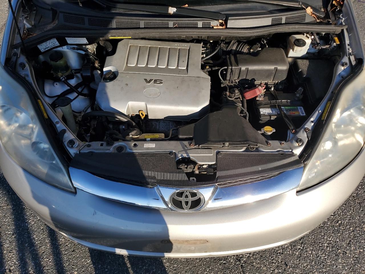 Lot #3274761799 2007 TOYOTA SIENNA XLE