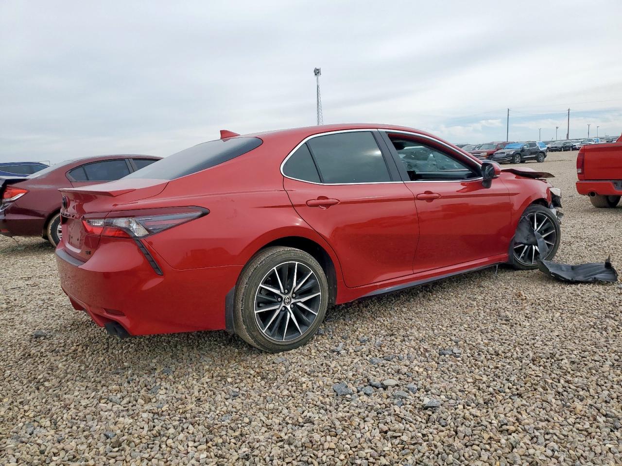 Lot #3312479674 2023 TOYOTA CAMRY SE N