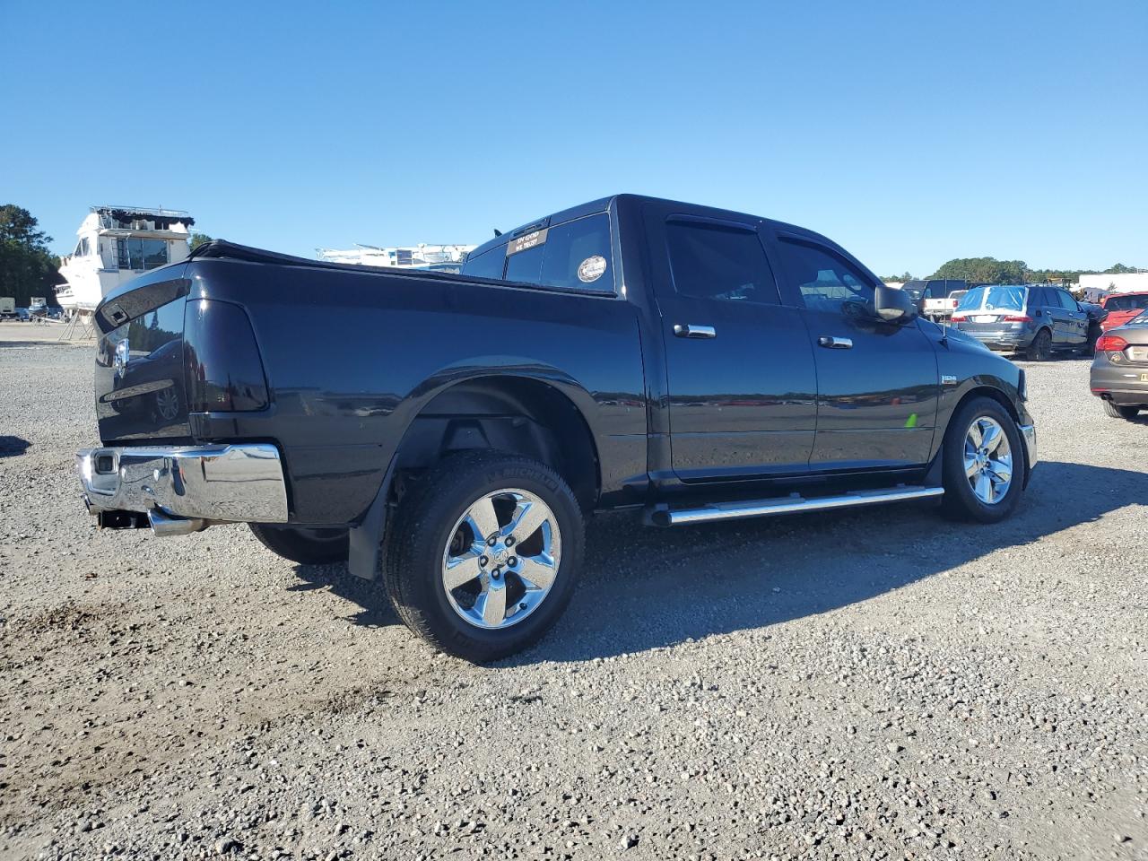 RAM 1500 SLT
