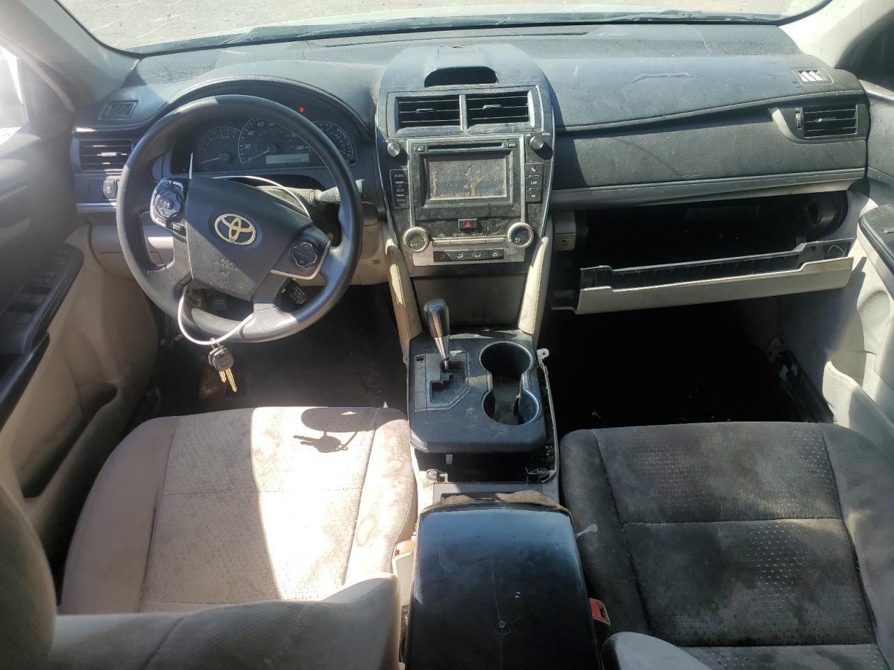 TOYOTA CAMRY L