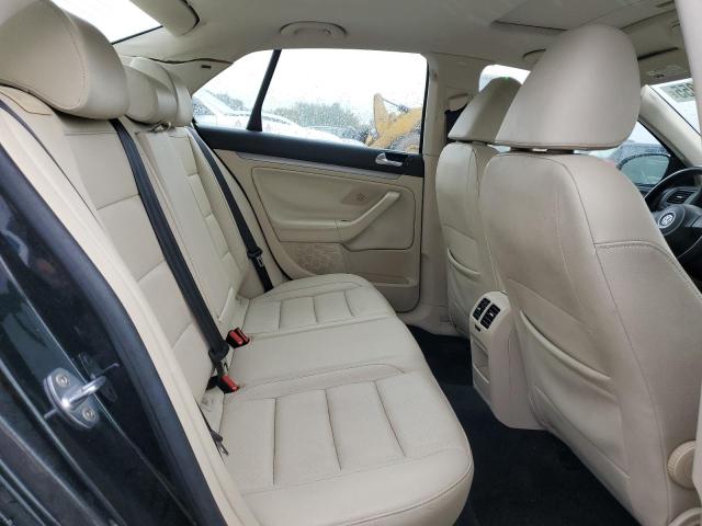 2010 VOLKSWAGEN JETTA SE - 3VWRZ7AJ5AM161436