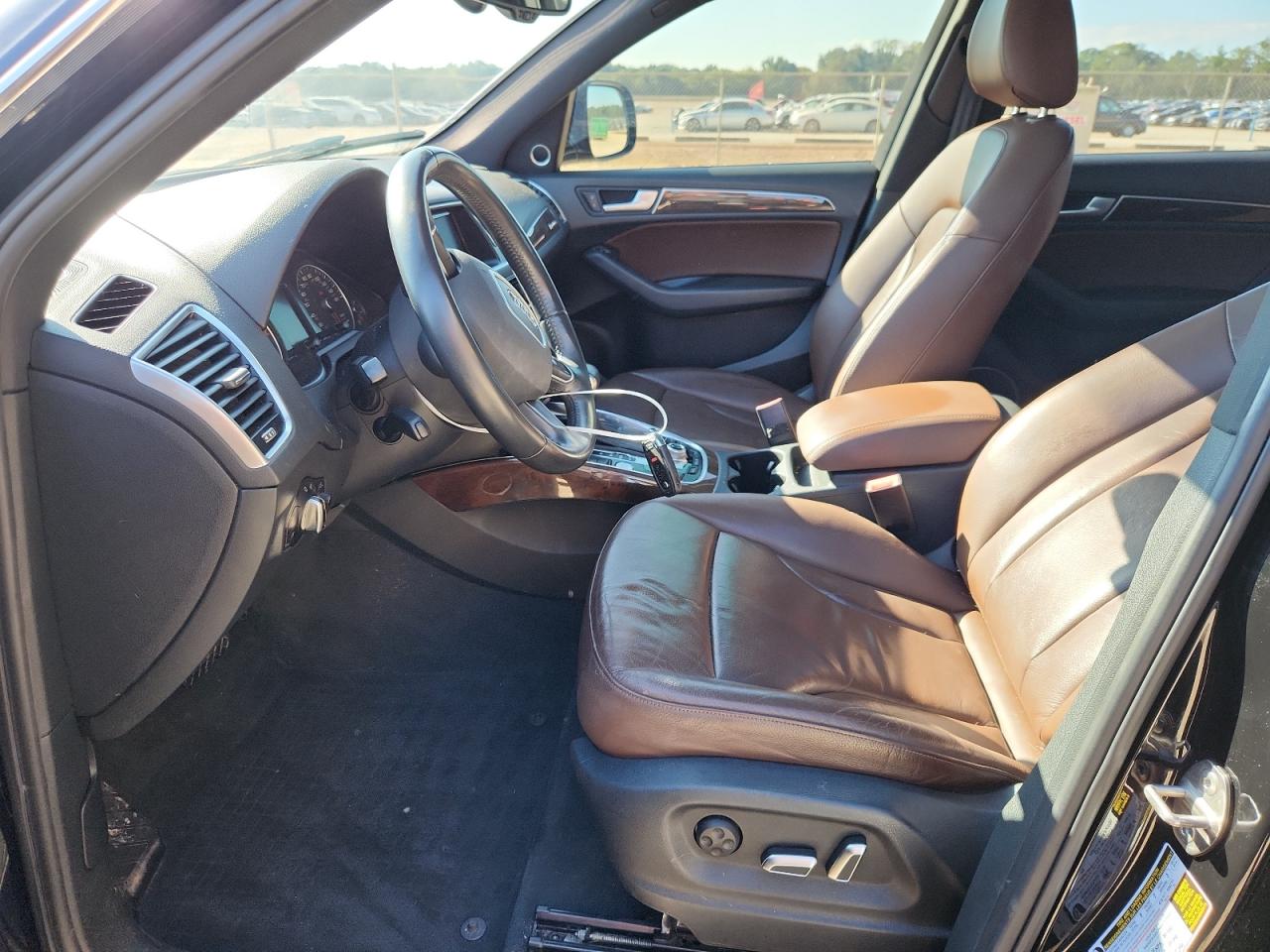 AUDI Q5 PREMIUM PLUS