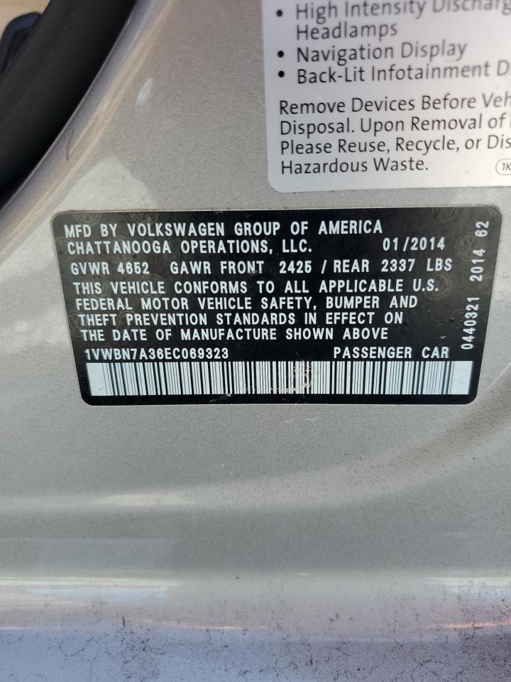 VOLKSWAGEN PASSAT SE