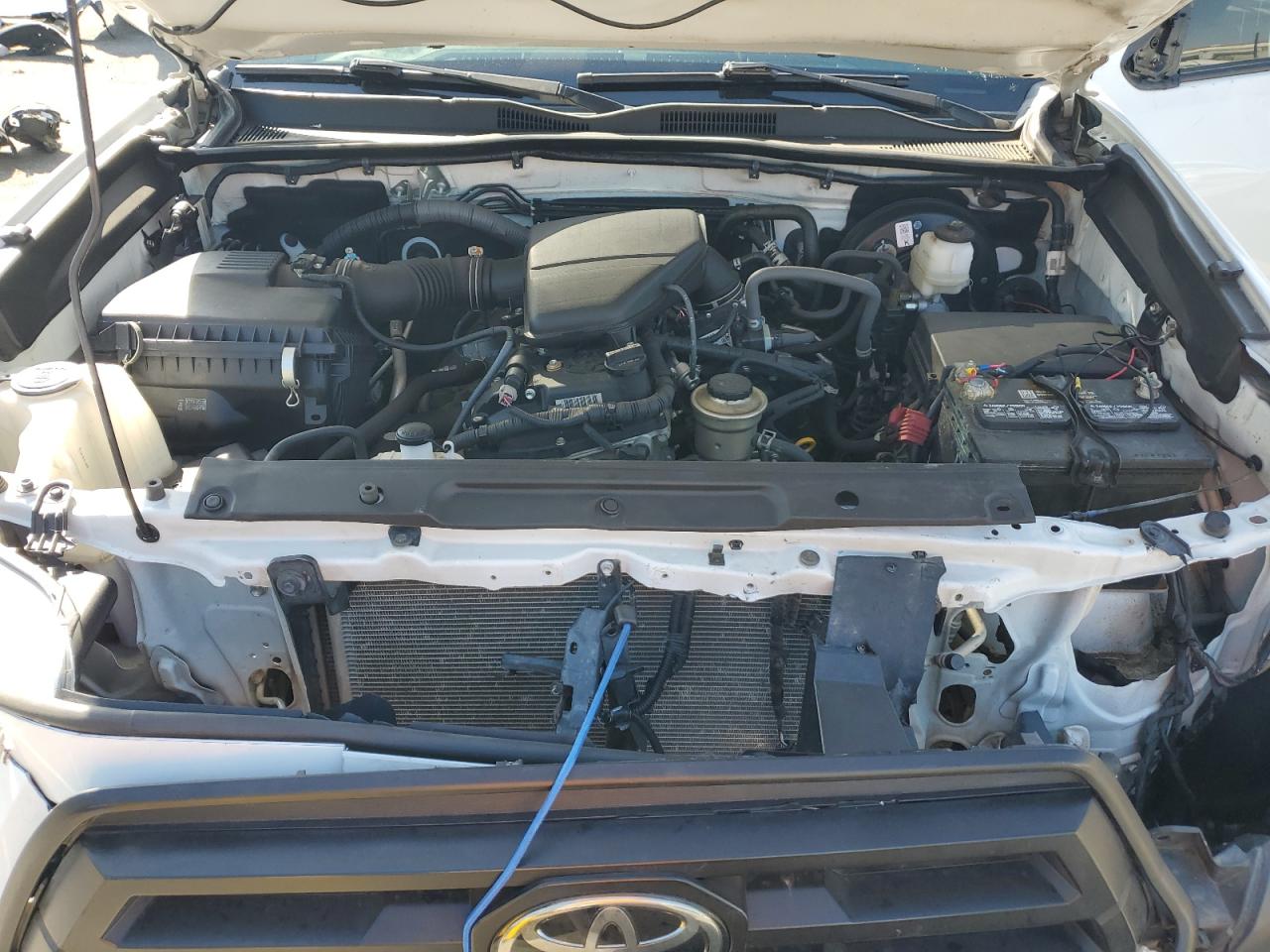 TOYOTA TACOMA ACCESS CAB