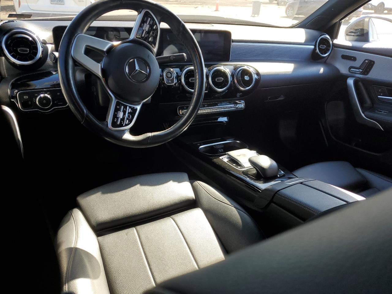 MERCEDES-BENZ A-CLASS 220 4MATIC