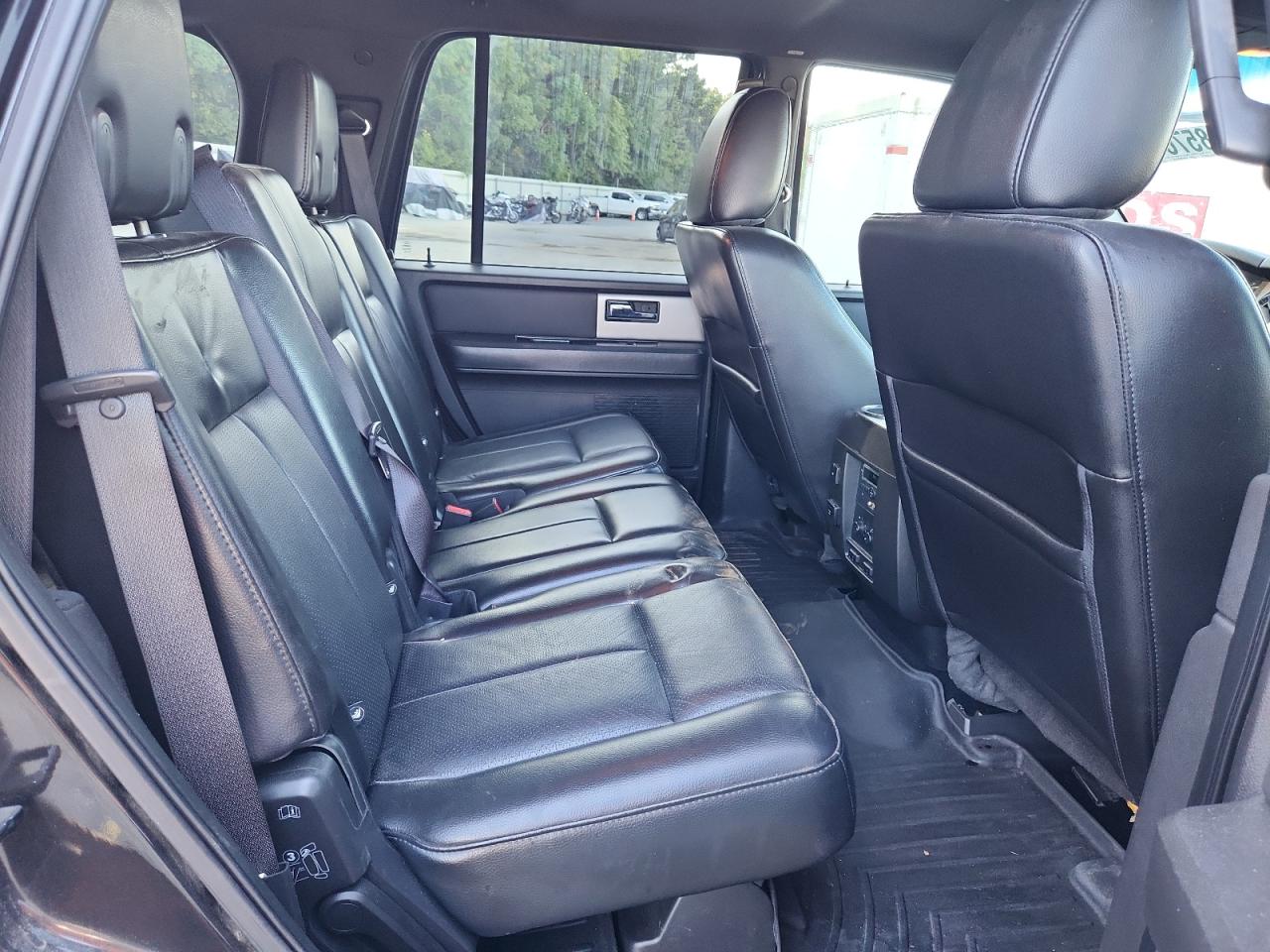 FORD EXPEDITION LIMITED