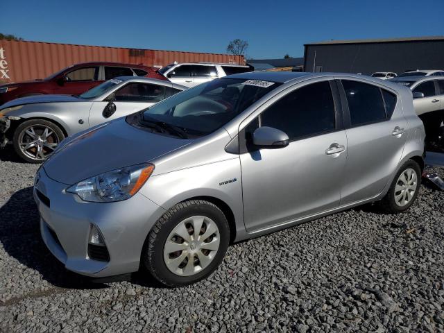 TOYOTA PRIUS C
