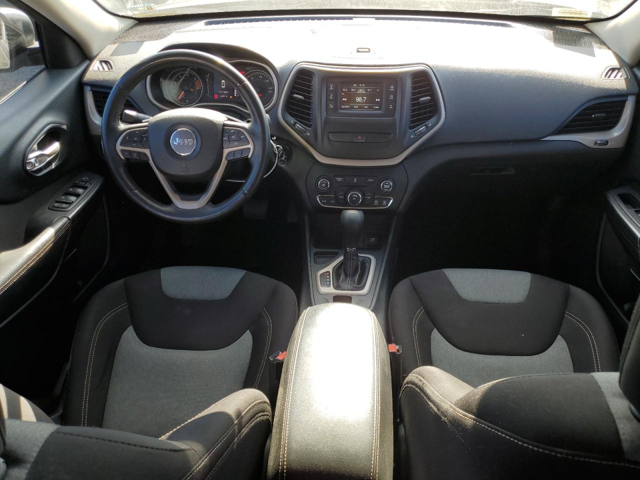 JEEP GRAND CHEROKEE SPORT