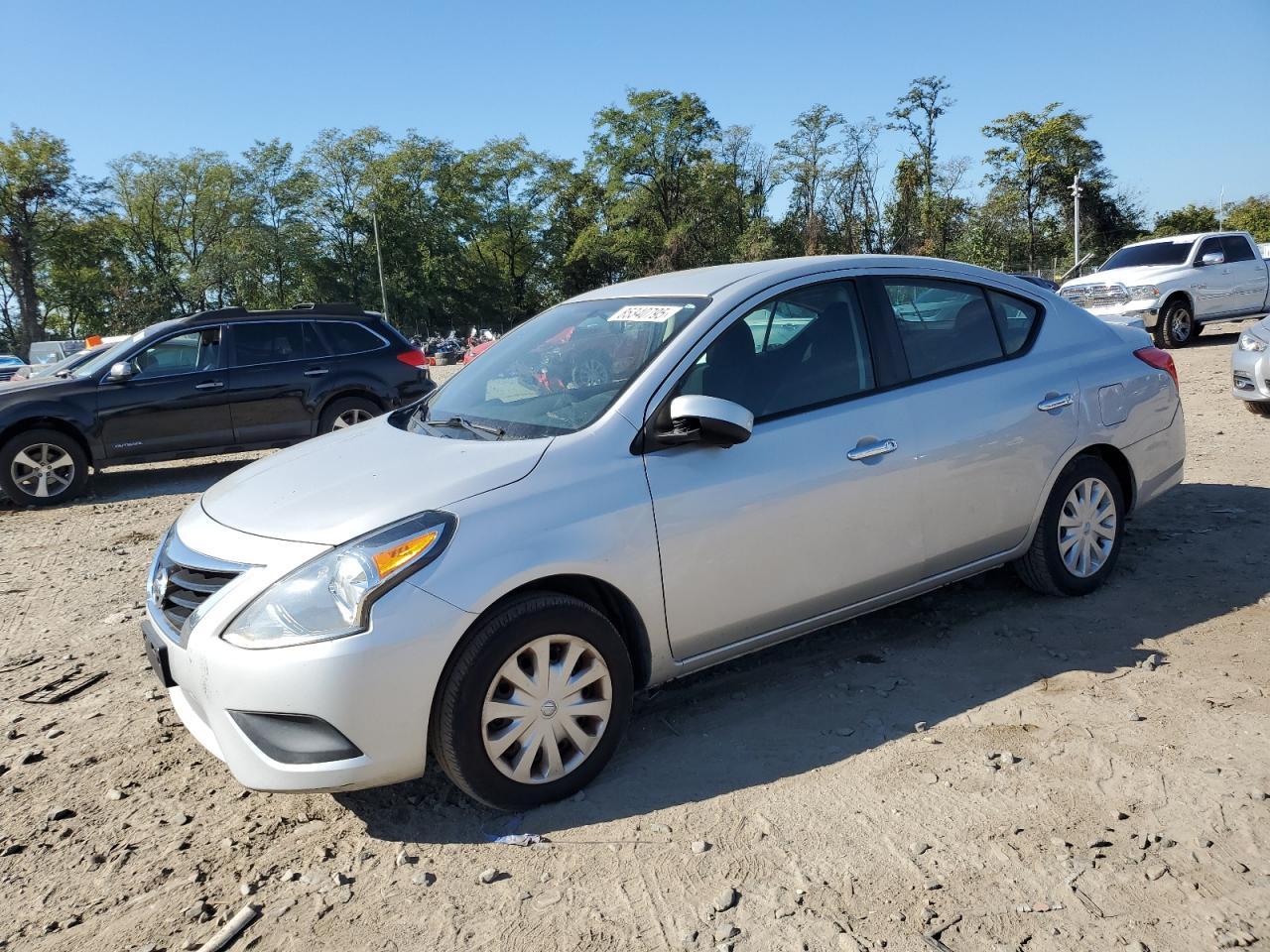NISSAN VERSA S