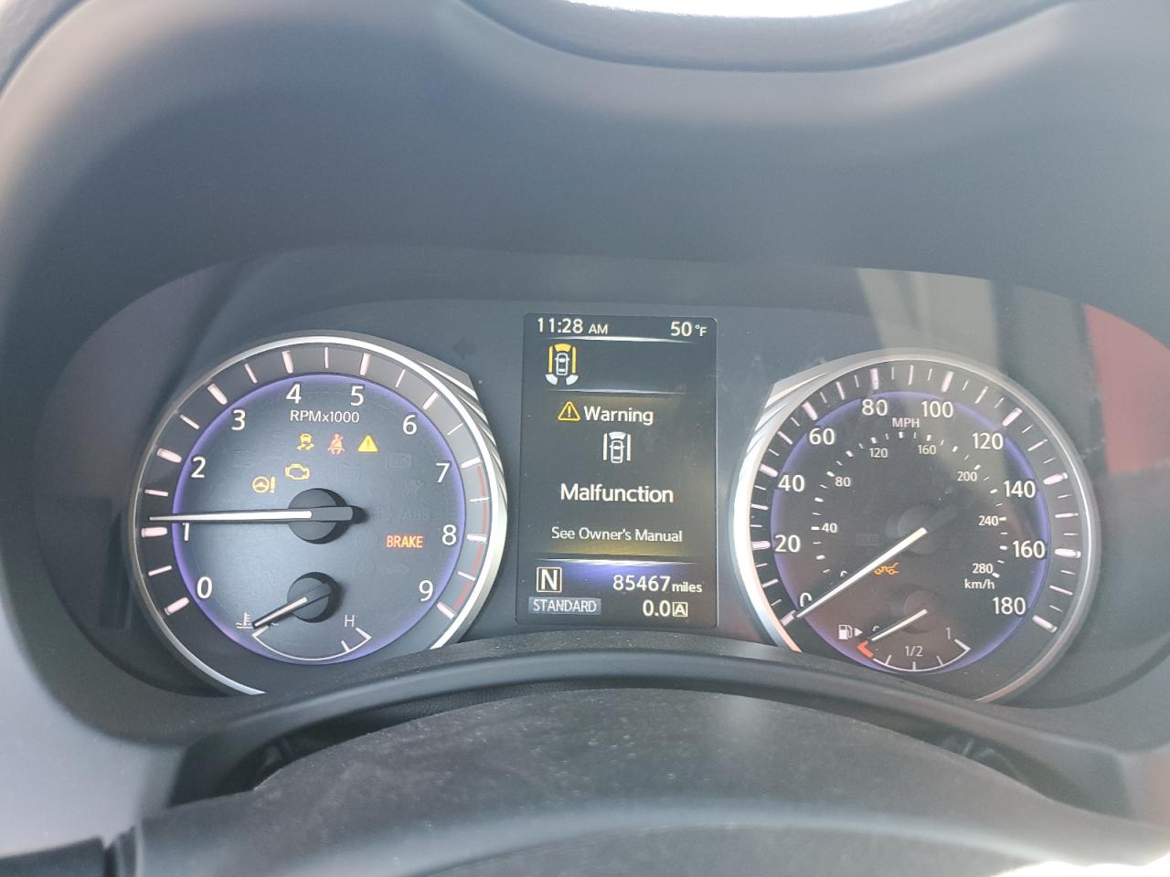 INFINITI Q60 RED SPORT 400