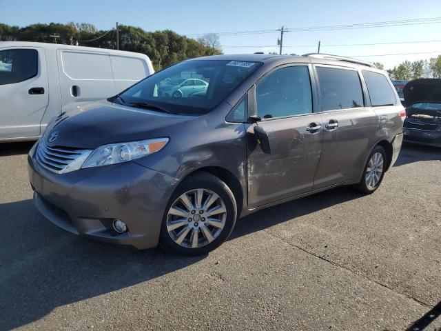 TOYOTA SIENNA XLE