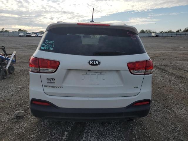 2016 KIA SORENTO LX 5XYPG4A54GG136387