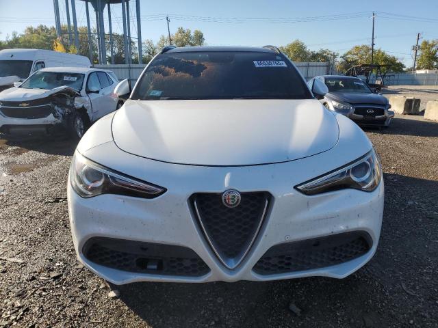 2018 ALFA ROMEO STELVIO TI - ZASFAKNN5J7B94449