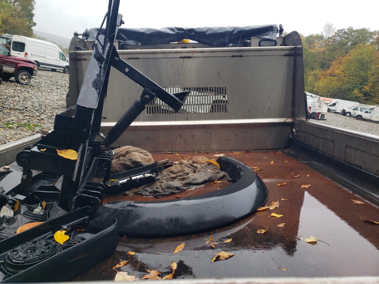 FORD F-550 SUPER DUTY