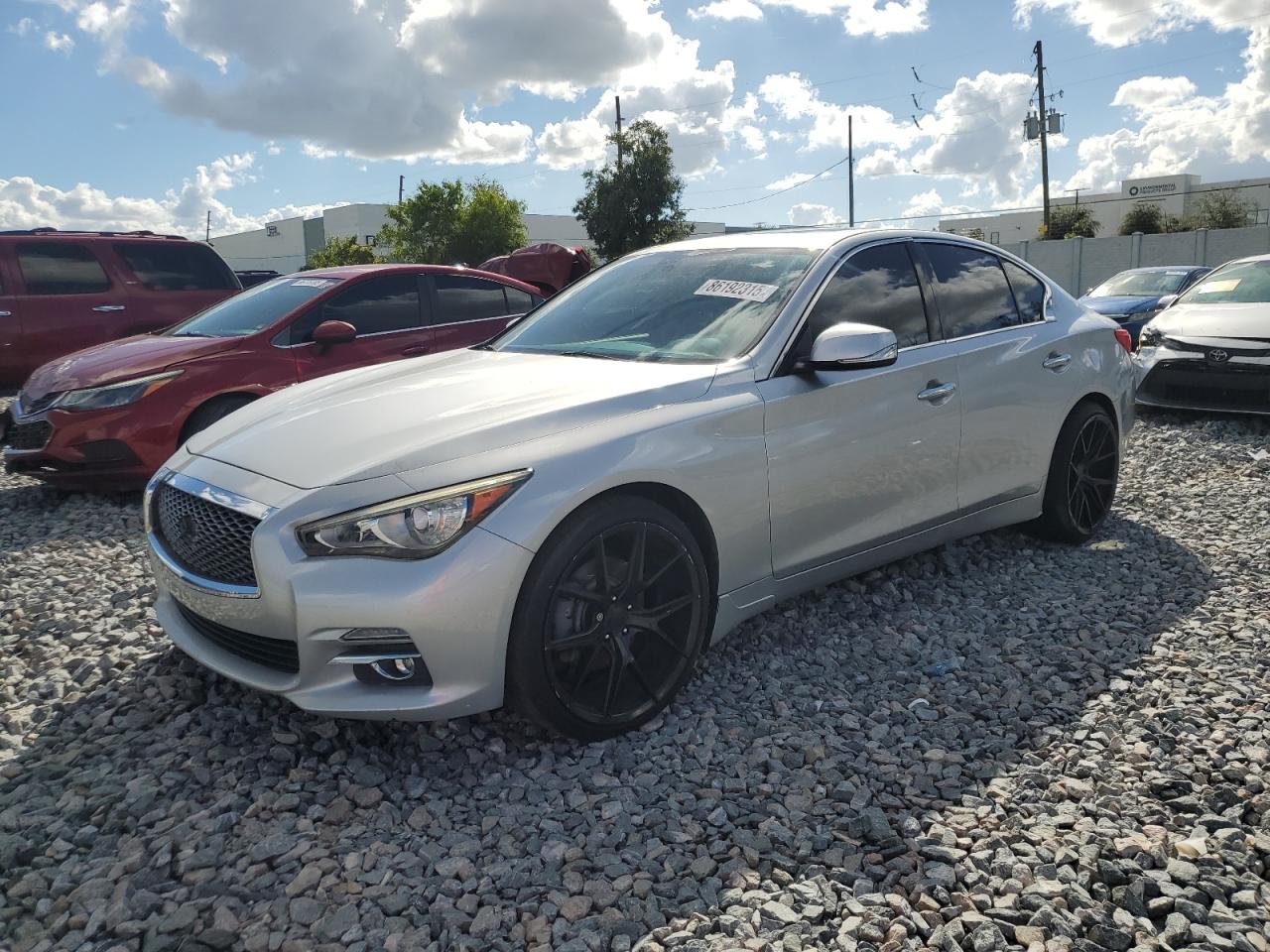 INFINITI Q50 BASE
