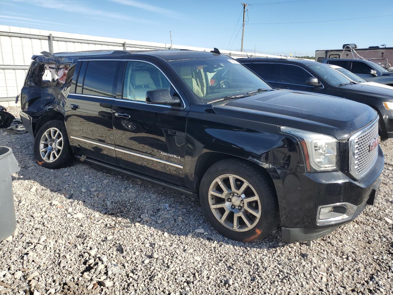 GMC YUKON DENALI