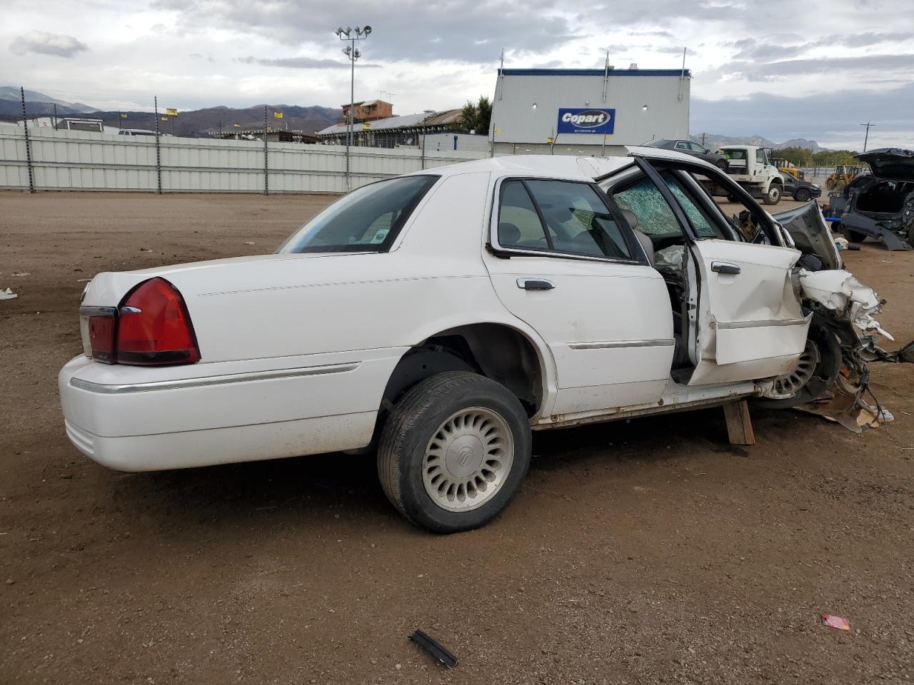 Lot #3297453191 2000 MERCURY GRAND MARQ