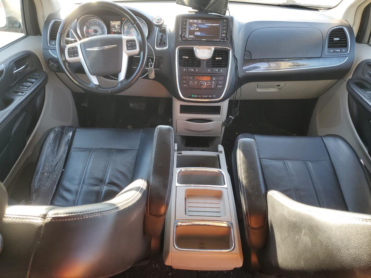 CHRYSLER TOWN & COUNTRY TOURING