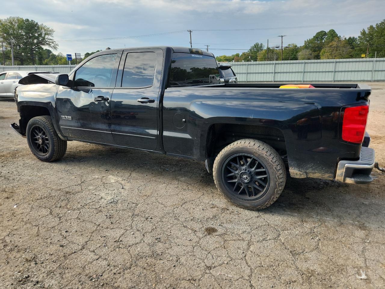 CHEVROLET SILVERADO C1500 LT