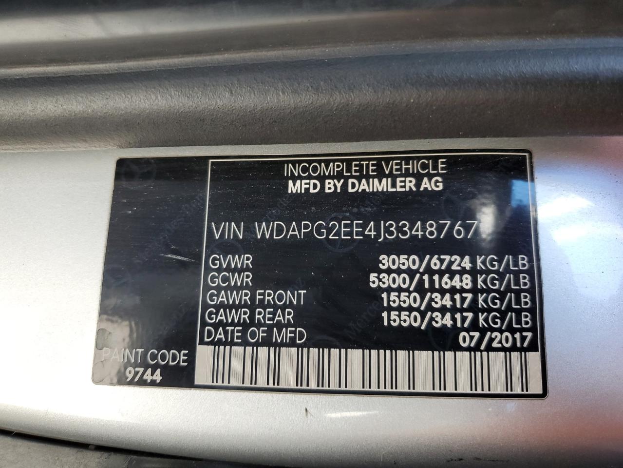 MERCEDES-BENZ METRIS