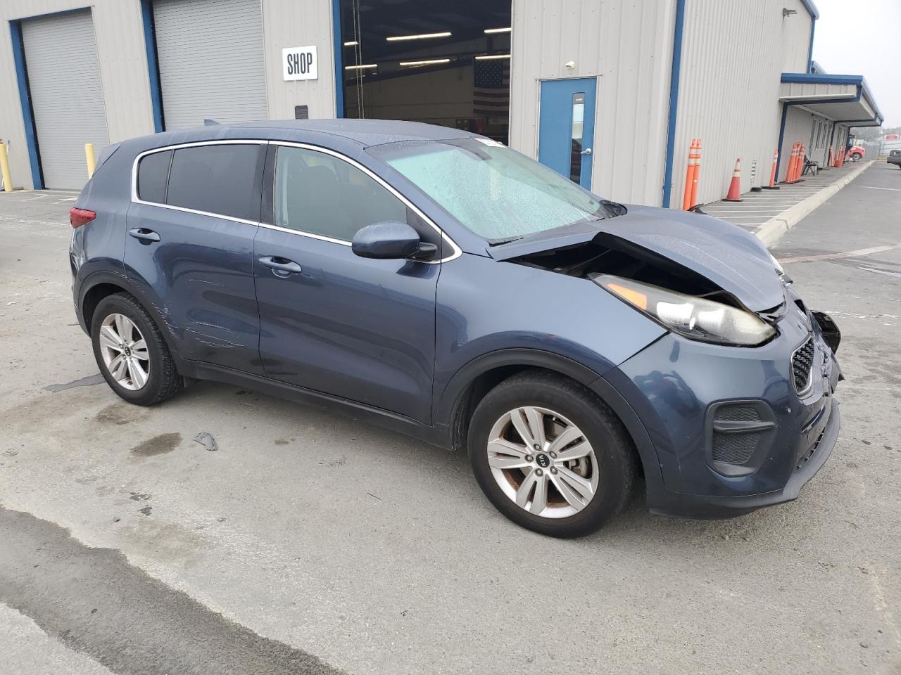 KIA SPORTAGE LX