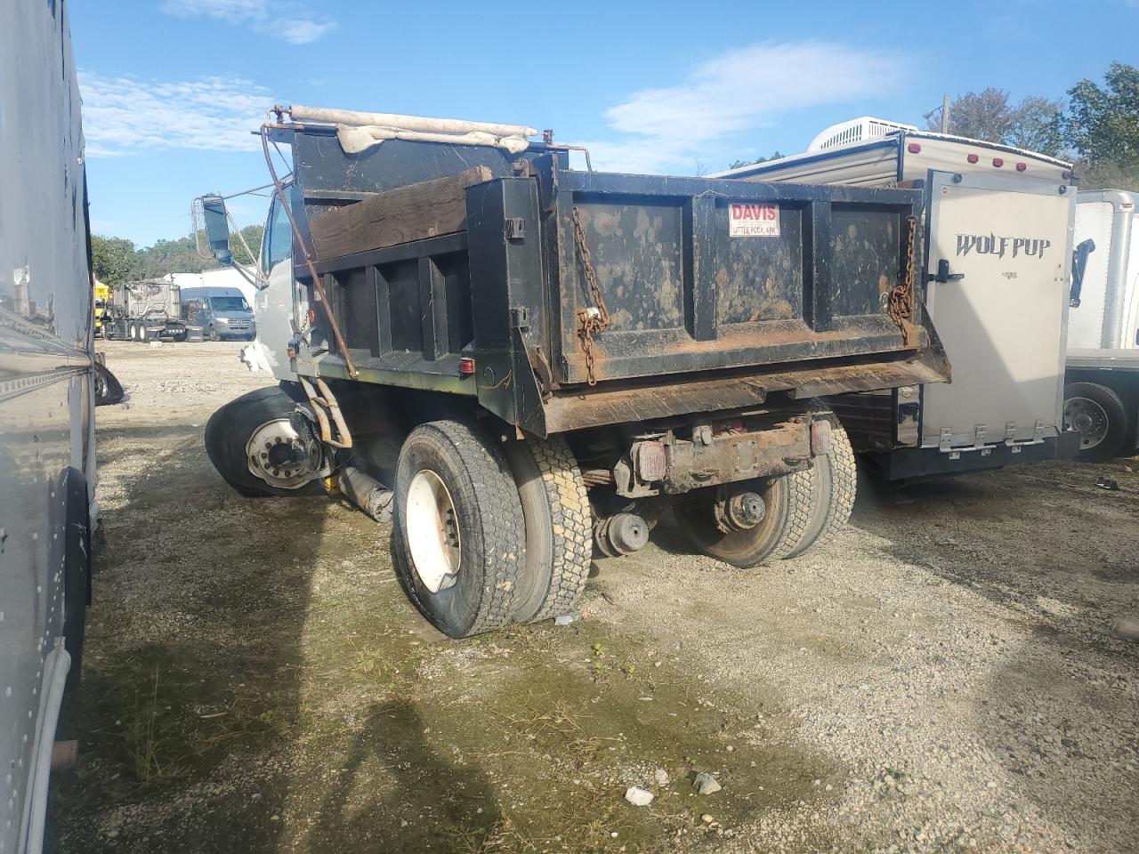 Lot #3302830897 2005 UNK L