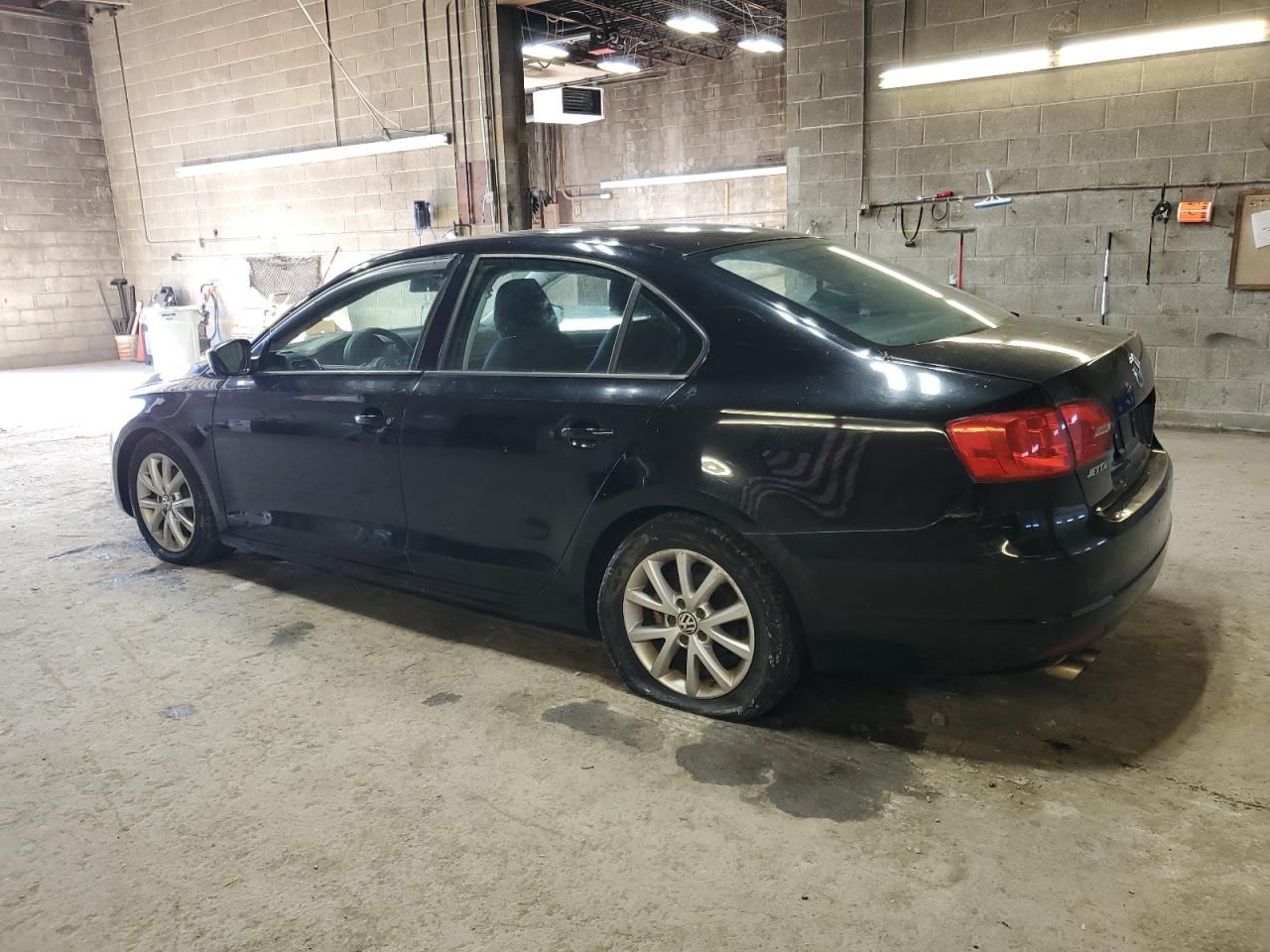 VOLKSWAGEN JETTA BASE