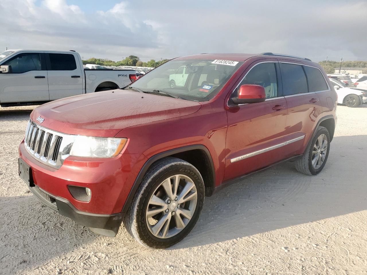 JEEP GRAND CHEROKEE LAREDO