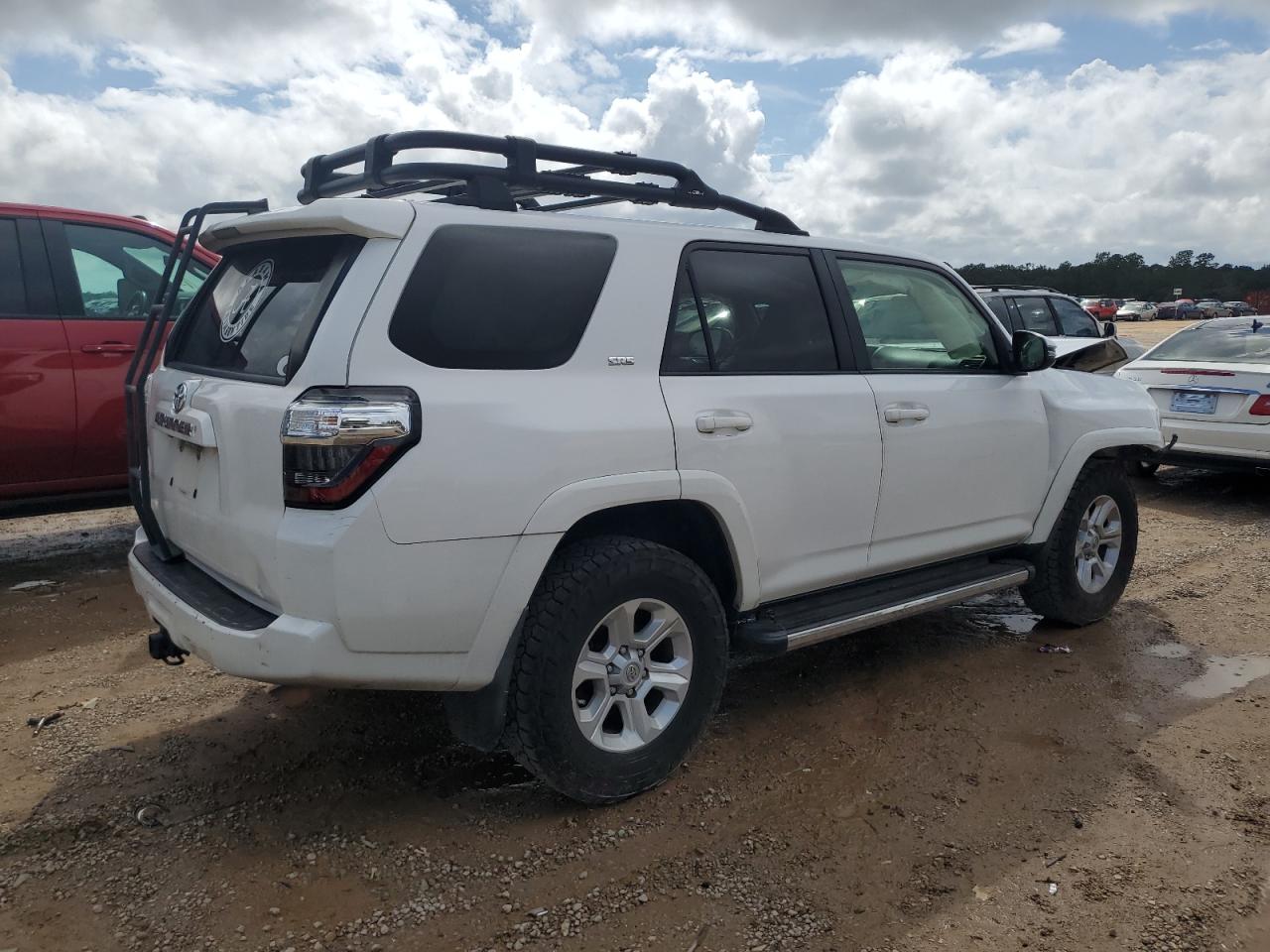 TOYOTA 4RUNNER SR5