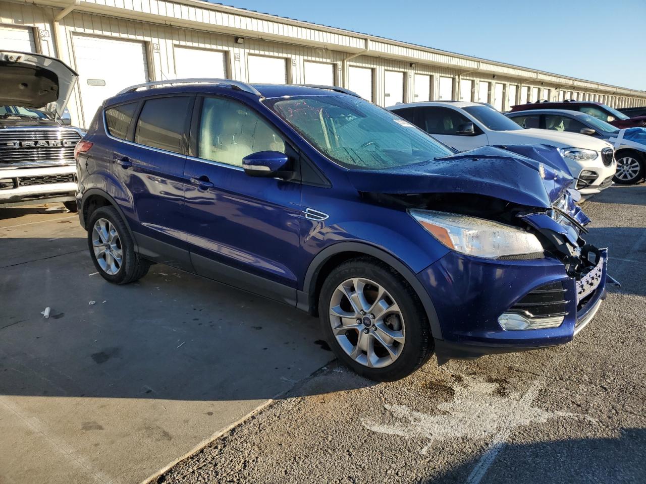 FORD ESCAPE TITANIUM