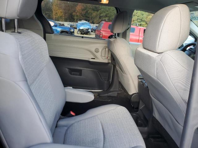 2024 TOYOTA SIENNA LE #3301815336