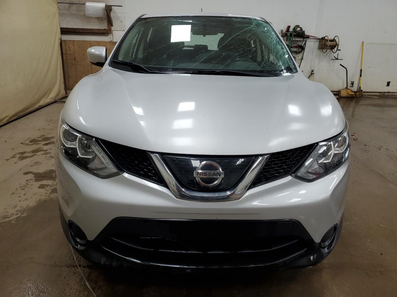 NISSAN ROGUE SPORT S