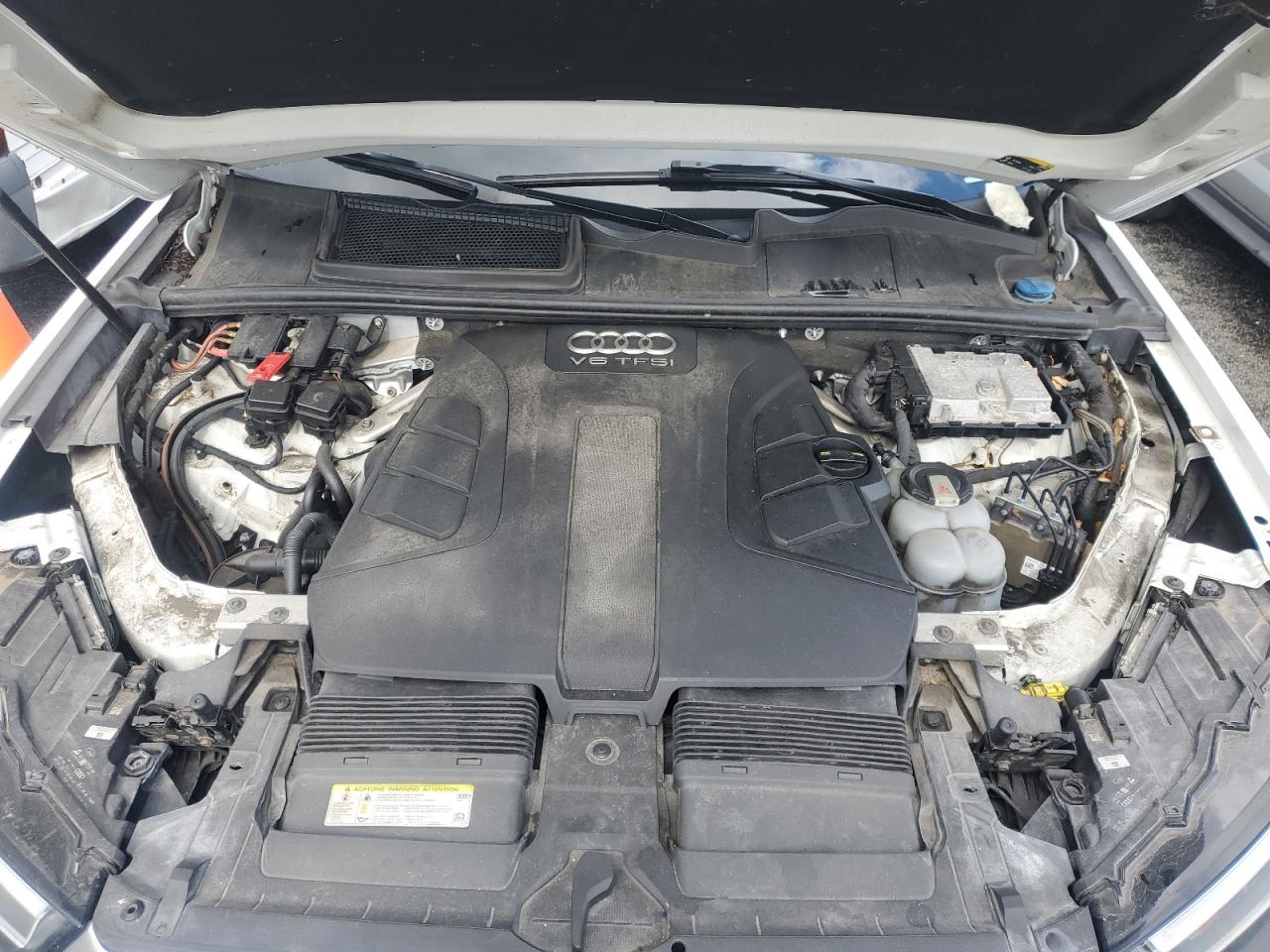 AUDI Q7 PREMIUM PLUS